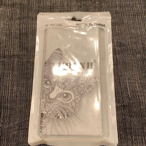 Iphone Plus transparent soft plastic case with cat - Picture 2 of 3